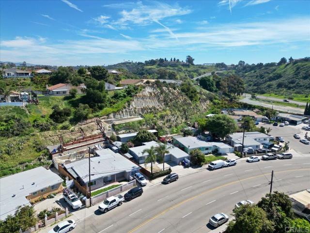 Detail Gallery Image 4 of 31 For 4126 E Plaza Bld, National City,  CA 91950 - 3 Beds | 2 Baths