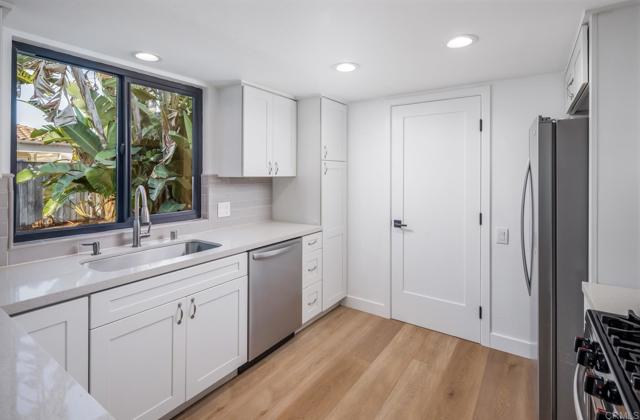 Detail Gallery Image 19 of 54 For 250 258 Hillcrest Dr, Encinitas,  CA 92024 - – Beds | – Baths