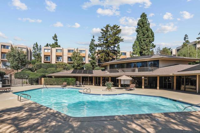5700 Baltimore Dr, La Mesa CA: https://media.crmls.org/mediaz/f2f26a6c-8cd1-466a-8d53-f988dde99422.jpg