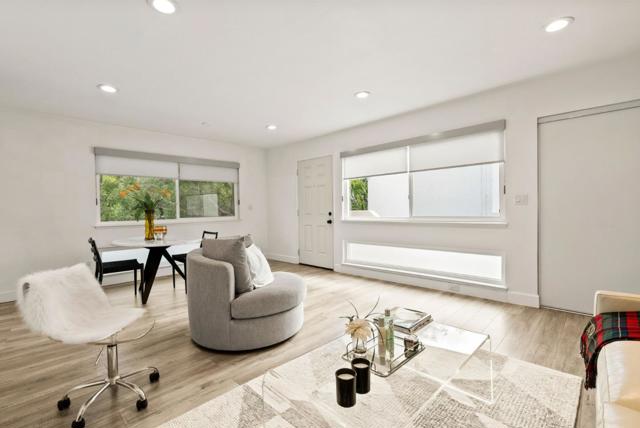 1919 Alameda De Las Pulgas, San Mateo CA: https://media.crmls.org/mediaz/f2f2b99d-a6bf-4fc1-9990-caa2b7b555c6.jpg