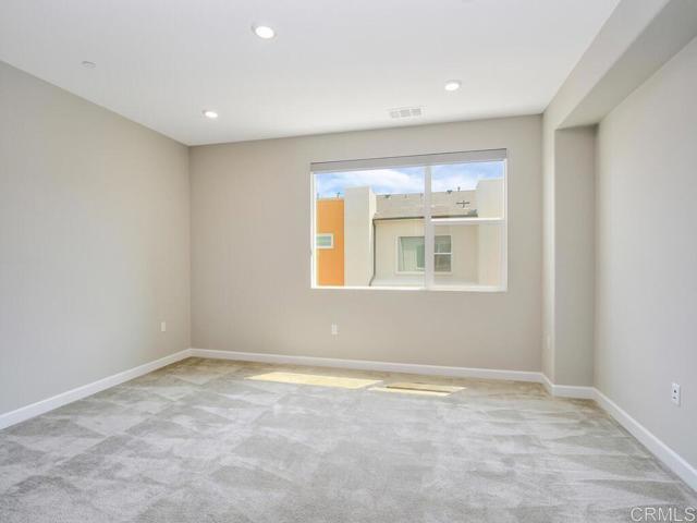 Detail Gallery Image 17 of 47 For 1954 Minimalist Ln, Chula Vista,  CA 91915 - 4 Beds | 3/1 Baths