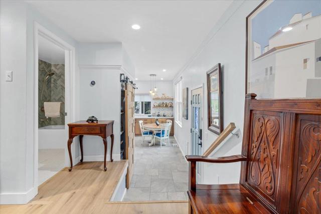 1711 Trout Gulch Road, Aptos CA: https://media.crmls.org/mediaz/f2f51e49-08c2-4712-a3c0-2a6f841d79ff.jpg