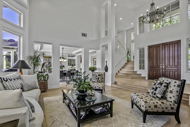 Detail Gallery Image 13 of 24 For 405 Bridoon Ter, Encinitas,  CA 92024 - 5 Beds | 4/2 Baths