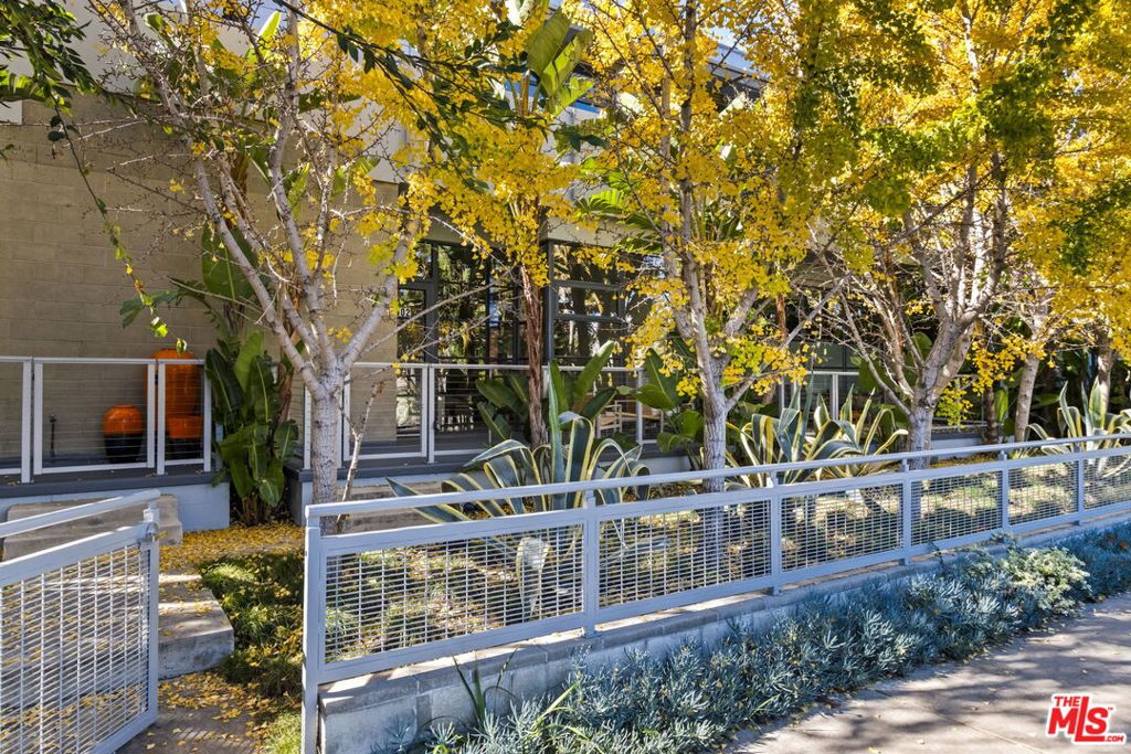 MLS #25625465 image #15