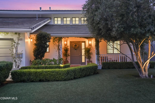1581 Covington Avenue, Westlake Village CA: https://media.crmls.org/mediaz/f2f640d0-07ad-4705-8c22-bb6cf24bbc5d.jpg