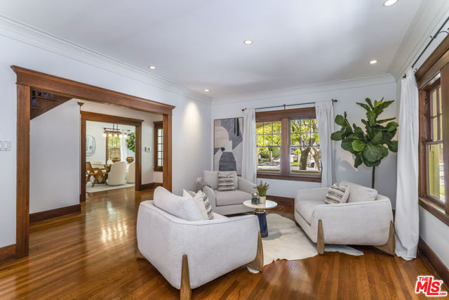 1622 N Orange Grove Avenue, Los Angeles CA: https://media.crmls.org/mediaz/f2f77497-b898-4926-842b-6dc840b62a49.jpg