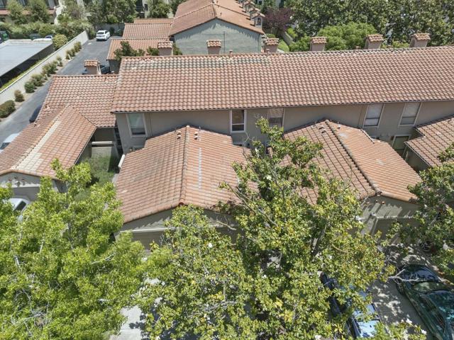 118 Salice Way, Campbell CA: https://media.crmls.org/mediaz/f2f7db3f-4196-479b-b053-d65d7b038b94.jpg