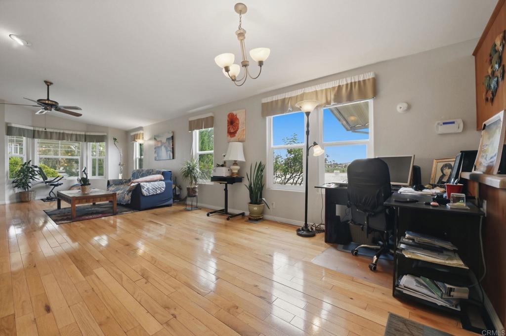 809 Discovery Street - photo 14