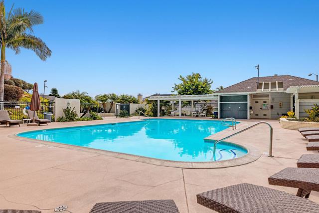 Detail Gallery Image 33 of 35 For 821 Skysail Ave, Carlsbad,  CA 92011 - 2 Beds | 2 Baths