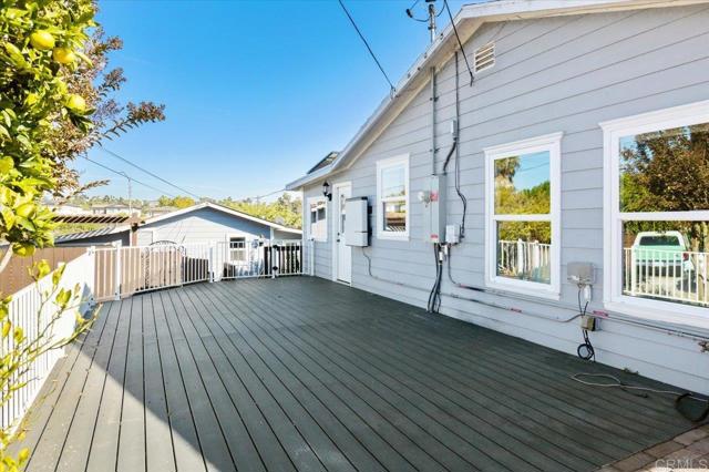 Detail Gallery Image 20 of 41 For 697 Ocean View Ave, Encinitas,  CA 92024 - – Beds | – Baths