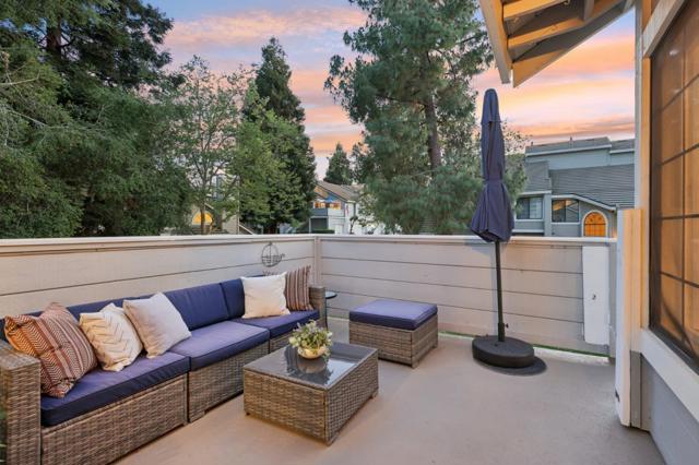 2890 Buena Crest Court, San Jose CA: https://media.crmls.org/mediaz/f2f92282-bb8e-4b90-b207-2be612fc6dcc.jpg