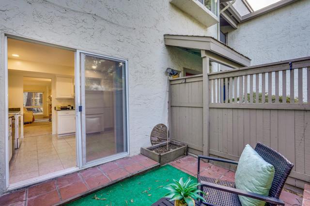 19423 Vineyard Lane, Saratoga CA: https://media.crmls.org/mediaz/f2fa85ce-13e0-4a3e-82a7-383dfce0bd83.jpg