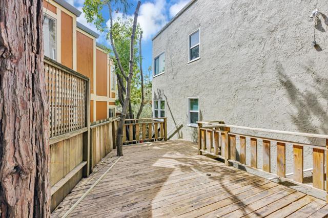 2328 Le Conte Avenue, Berkeley CA: https://media.crmls.org/mediaz/f2fcfdf9-4c6d-4715-97c5-18180746cbb9.jpg