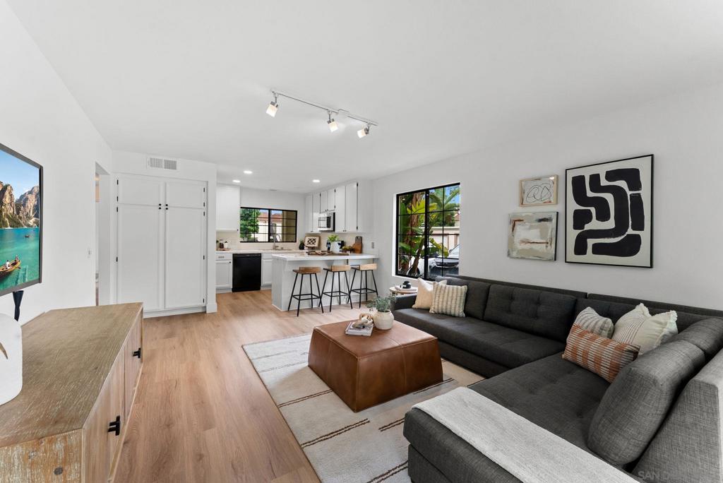 MLS #250029701SD img 8