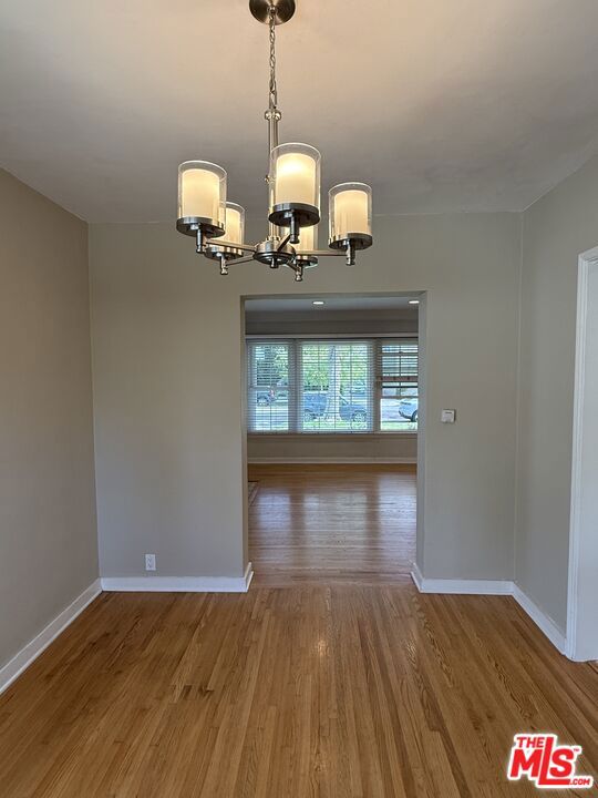 11293 Brookhaven Avenue, Los Angeles CA: https://media.crmls.org/mediaz/f2fde2e5-6569-4f7d-af5d-55a5613785b4.jpg