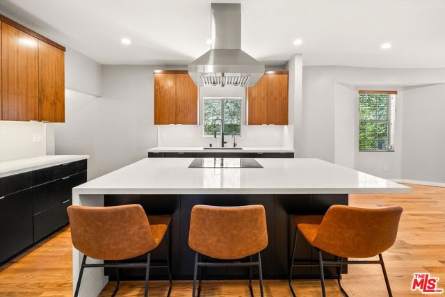 1404 N Hoover Street, Los Angeles CA: https://media.crmls.org/mediaz/f2ff0440-edf8-4f46-a629-6f010040a238.jpg