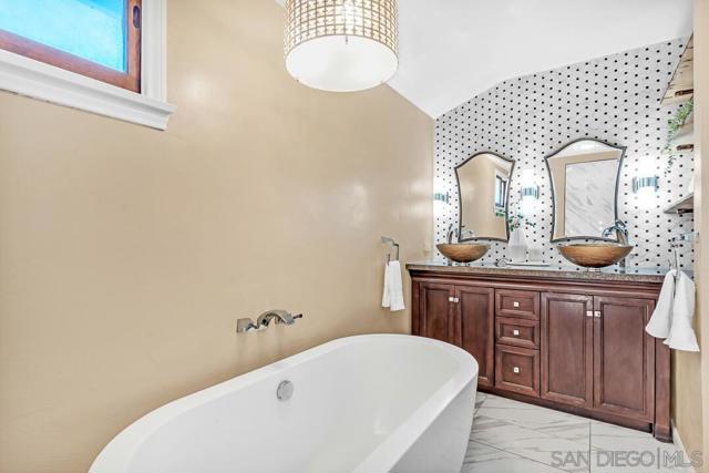5141 Dorman Dr, San Diego CA: https://media.crmls.org/mediaz/f2ff106b-cca6-4d8a-ace0-417f0fb048b1.jpg