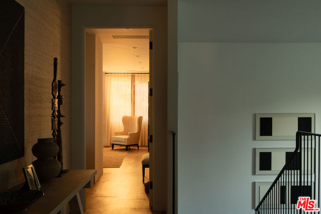 MLS #25602681 image #26