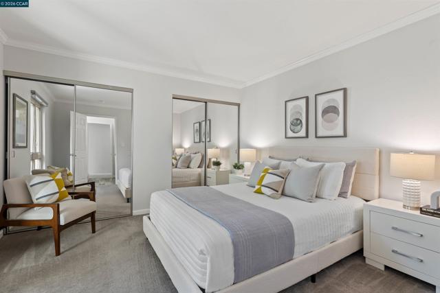 590 El Dorado Ave, Oakland CA: https://media.crmls.org/mediaz/f3005963-4dec-4656-91b2-29ed43a3552f.jpg