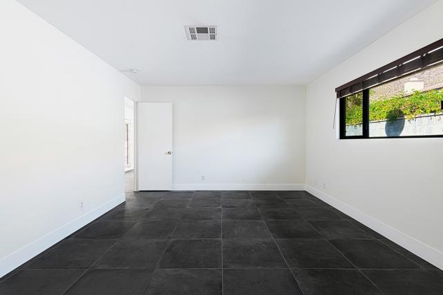 Image 24 of 49 For 225 Cahuilla Road