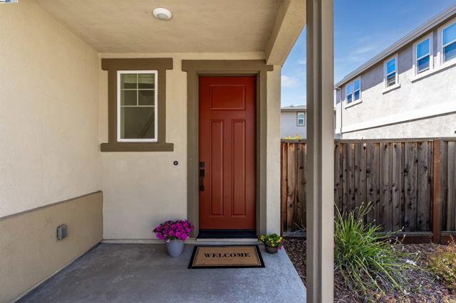Image 1 of 38 For 2336 Endeavor Way