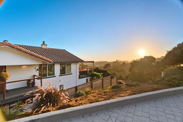 18530 Berta Ridge Place, Salinas CA: https://media.crmls.org/mediaz/f3010bd7-2562-4a28-a232-9aa807862b4a.jpg