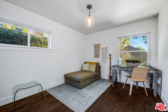 4838 Coldwater Canyon Avenue, Sherman Oaks CA: https://media.crmls.org/mediaz/f301efa0-b20d-402d-a0b1-bd525114b94b.jpg