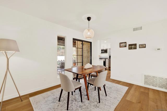 1122 Grape St, San Marcos CA: https://media.crmls.org/mediaz/f3020979-7f50-463d-9575-618c09bd4da6.jpg