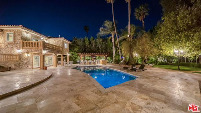 10801 Bothwell Road, Chatsworth CA: https://media.crmls.org/mediaz/f3020d74-eea6-49b9-9c21-4cd200981940.jpg