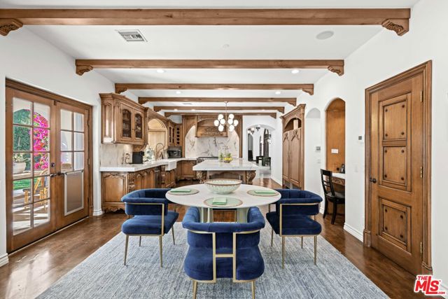 2347 E Valley Road, Santa Barbara CA: https://media.crmls.org/mediaz/f302a50f-41fe-4298-b5cf-259251ae10f4.jpg