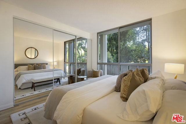 4455 Los Feliz Boulevard, 204 photo 25