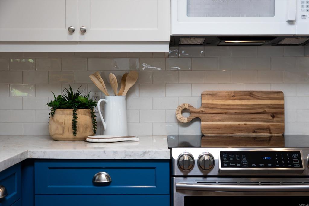 350 N El Camino Real - photo 12