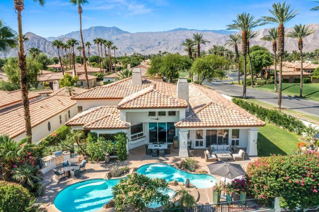 79005 Via San Clara, La Quinta CA: https://media.crmls.org/mediaz/f304b2bd-1797-4c29-8344-93c54b17e65d.jpg