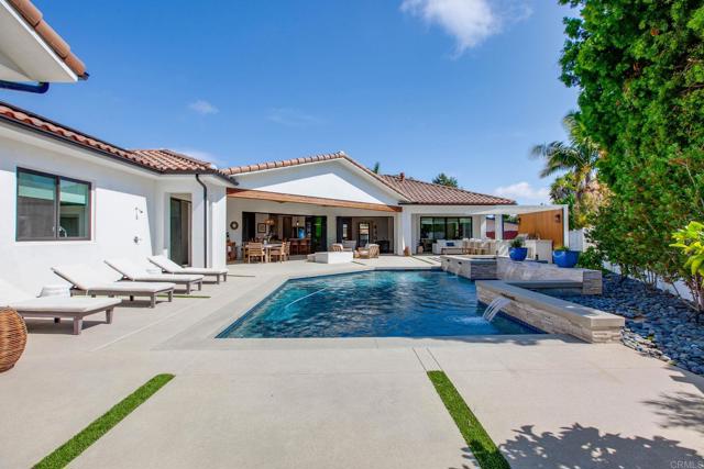 2630 Vistosa Place, Carlsbad CA: https://media.crmls.org/mediaz/f304c82c-72c3-4292-8365-7724c21e511a.jpg