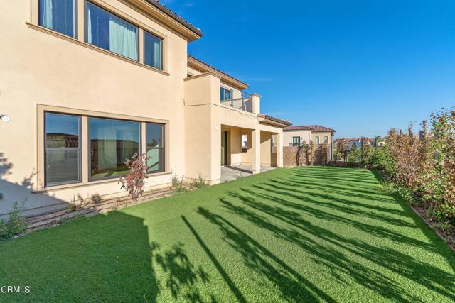 Detail Gallery Image 35 of 39 For 20156 W Cromwell Way, Porter Ranch,  CA 91326 - 5 Beds | 5/1 Baths