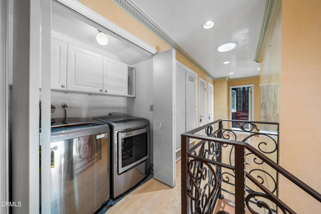 Detail Gallery Image 28 of 43 For 1118 Oberlin Dr, Glendale,  CA 91205 - 3 Beds | 2/1 Baths