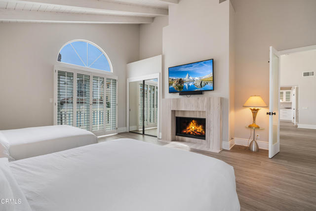 1410 MARINE Way, Oxnard CA: https://media.crmls.org/mediaz/f30591b2-a6d4-4179-abc3-7c0773421333.jpg