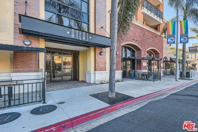 3650 5th Avenue, San Diego CA: https://media.crmls.org/mediaz/f305e438-248f-4f8b-9606-fab0b75272ae.jpg