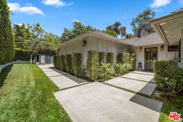 Drew Fenton | 2701 Roscomare Road Los Angeles CA | MLS: 7459872 Drew Fenton | 2701 Roscomare Road Los Angeles CA | MLS: 7459872