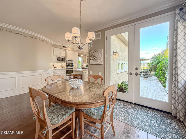 11535 Northdale Drive, Moorpark CA: https://media.crmls.org/mediaz/f30780a4-6f63-4358-ac4e-f142449641bb.jpg