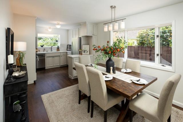 2910 Sherwood Drive, San Carlos CA: https://media.crmls.org/mediaz/f3086865-2e20-49c9-ac08-e78cae8fa035.jpg