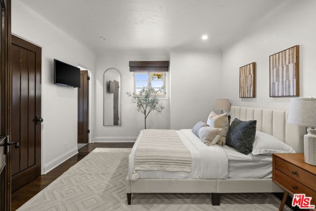 2714 Forrester Drive, Los Angeles CA: https://media.crmls.org/mediaz/f308a6c6-92c1-4b8d-9dc0-60ecfbd178d8.jpg