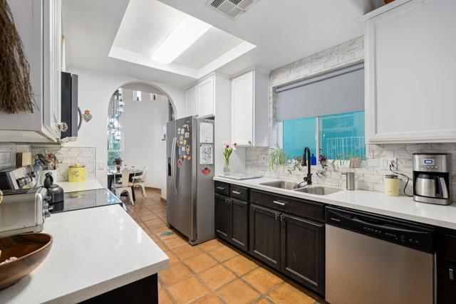 53845 Avenida Cortez, La Quinta CA: https://media.crmls.org/mediaz/f3090591-efc8-4110-9f06-d398ff6109c5.jpg