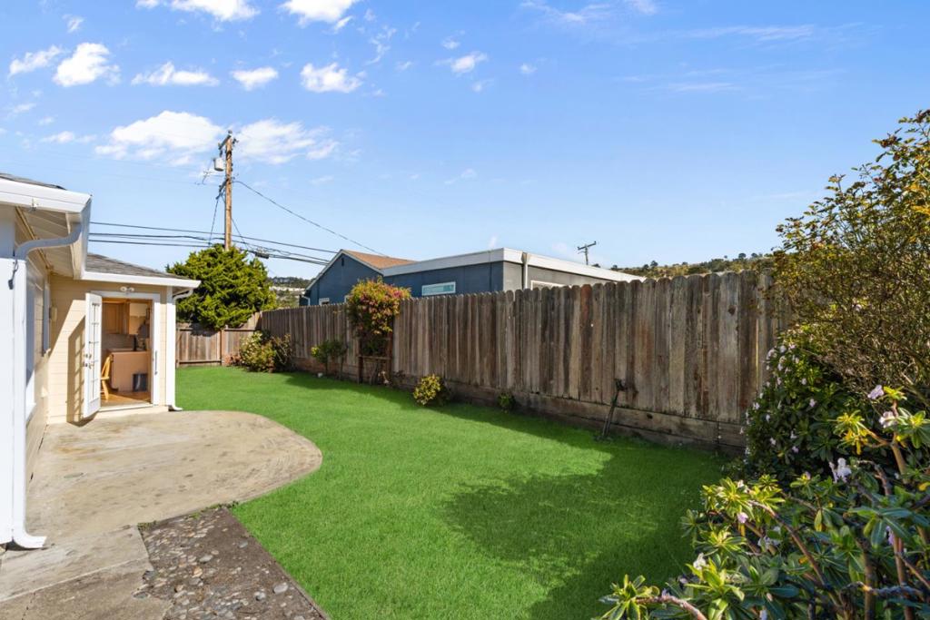 F30B0D34 6698 4627 9463 135635066Cde 603 Edgemar Avenue, Pacifica, Ca 94044 &Lt;Span Style='BackgroundColor:transparent;Padding:0Px;'&Gt; &Lt;Small&Gt; &Lt;I&Gt; &Lt;/I&Gt; &Lt;/Small&Gt;&Lt;/Span&Gt;