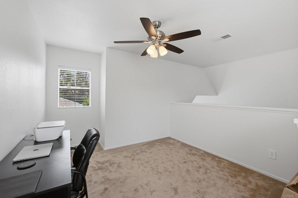 2633 Regent Road - photo 6