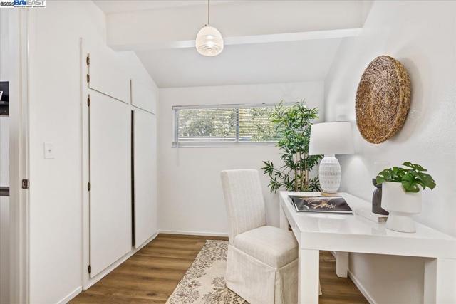 810 Oak Grove Rd, Concord CA: https://media.crmls.org/mediaz/f30b597c-8460-43fc-9ca2-2ca6770295b1.jpg