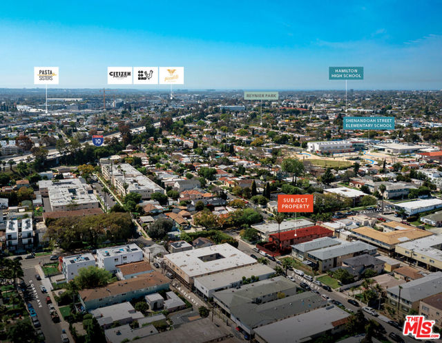 2051 S Corning Street, Los Angeles CA: https://media.crmls.org/mediaz/f30bd716-c94d-4948-97f0-d7e3415e6ca6.jpg