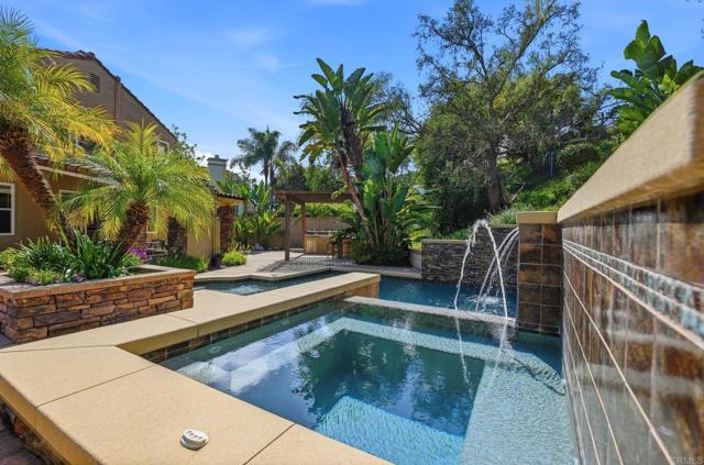 Detail Gallery Image 5 of 55 For 6161 Paseo Tienda, Carlsbad,  CA 92009 - 4 Beds | 3/1 Baths