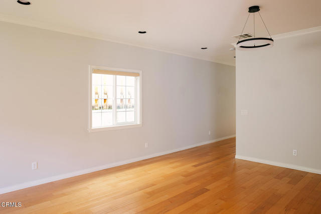 Detail Gallery Image 28 of 74 For 2409 Olive Ave, La Crescenta,  CA 91214 - 4 Beds | 4 Baths