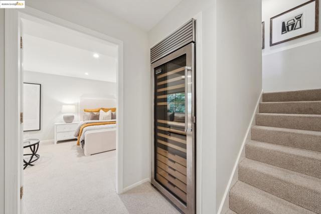 Image 47 of 60 For 5980 Harbord Dr